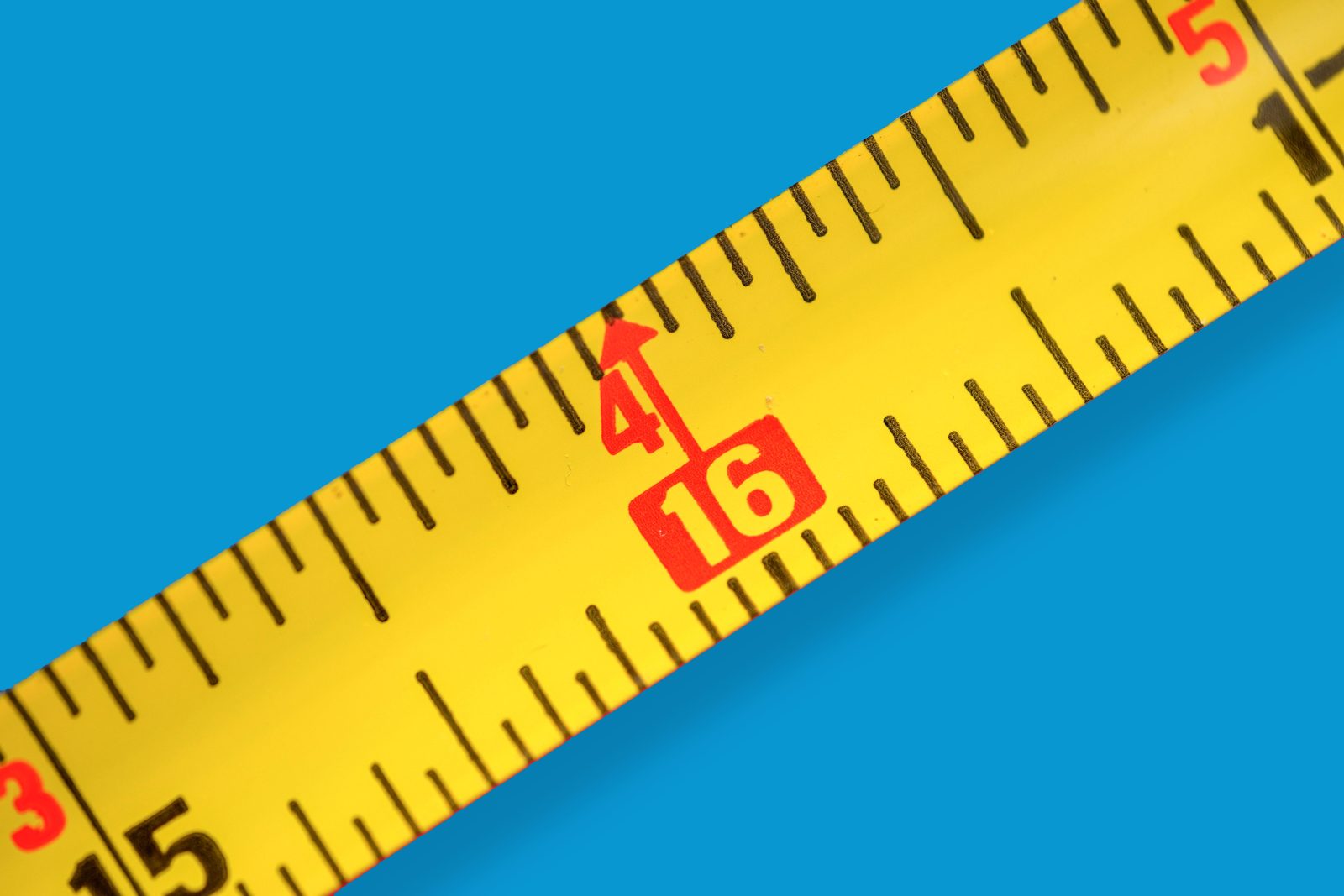 lose up for measurement tape with figures.
